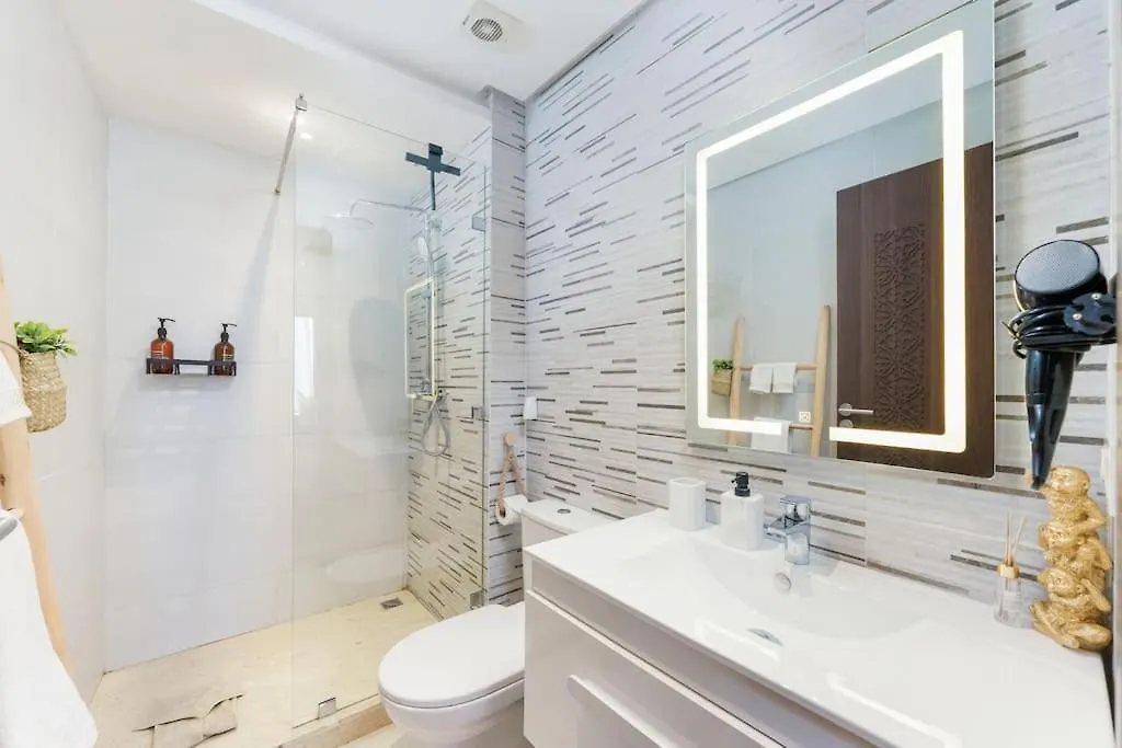Luxury And Healthy Designed Apartment With Pool Μαρακές